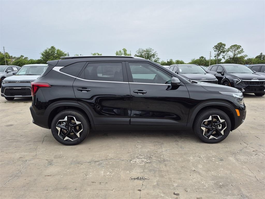 new 2025 Kia Seltos car, priced at $28,256