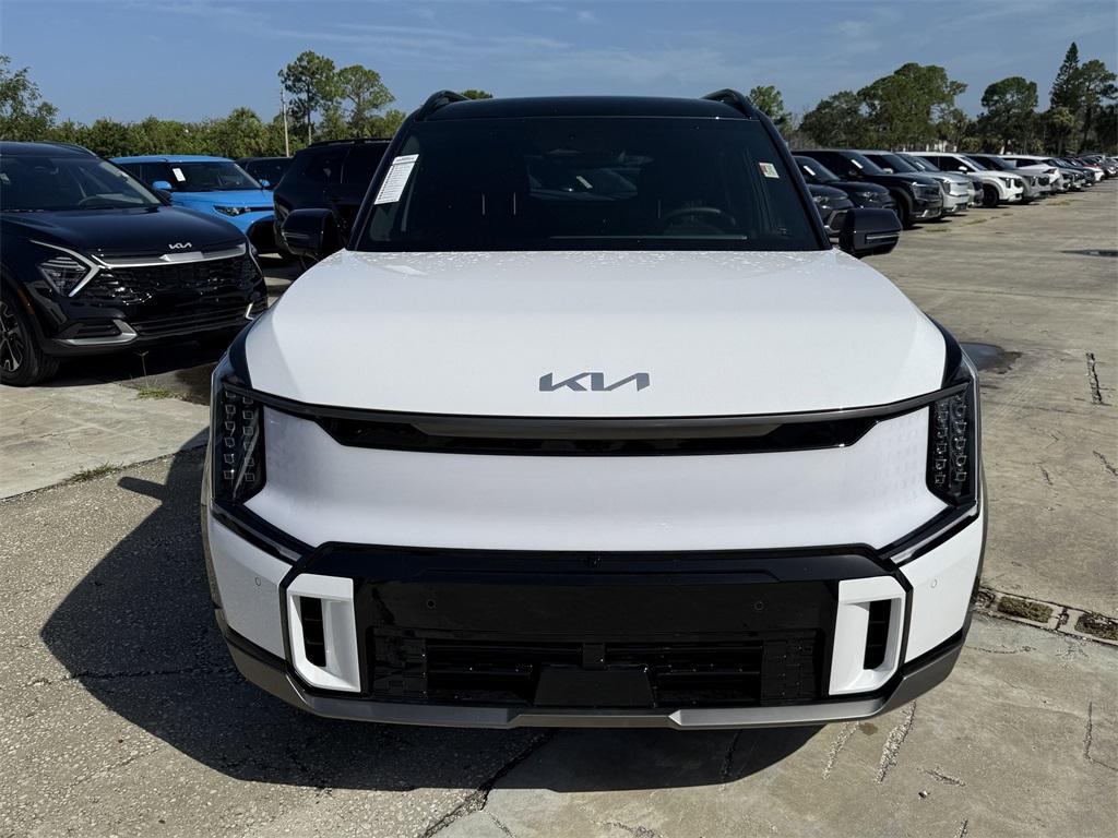 new 2026 Kia EV9 car, priced at $69,320