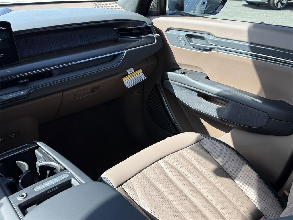 new 2026 Kia EV9 car, priced at $69,320