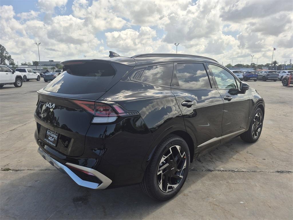 new 2025 Kia Sportage car, priced at $34,560