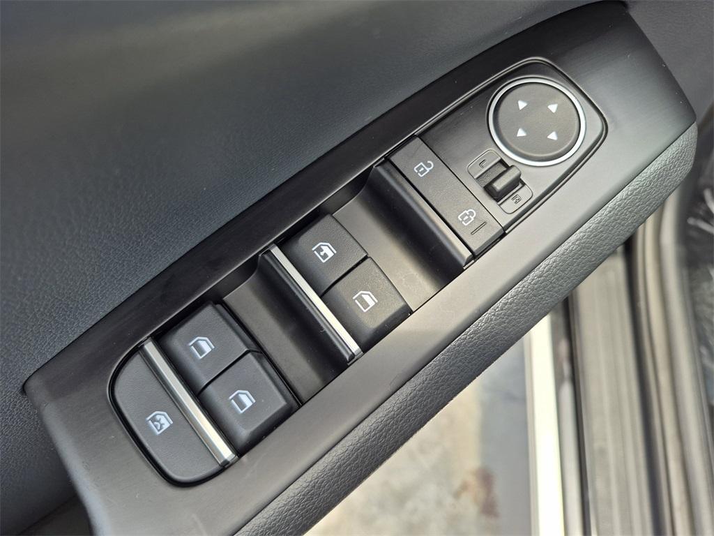new 2025 Kia Soul car, priced at $25,705