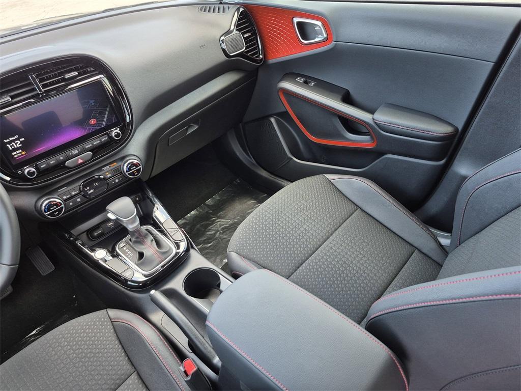 new 2025 Kia Soul car, priced at $25,705