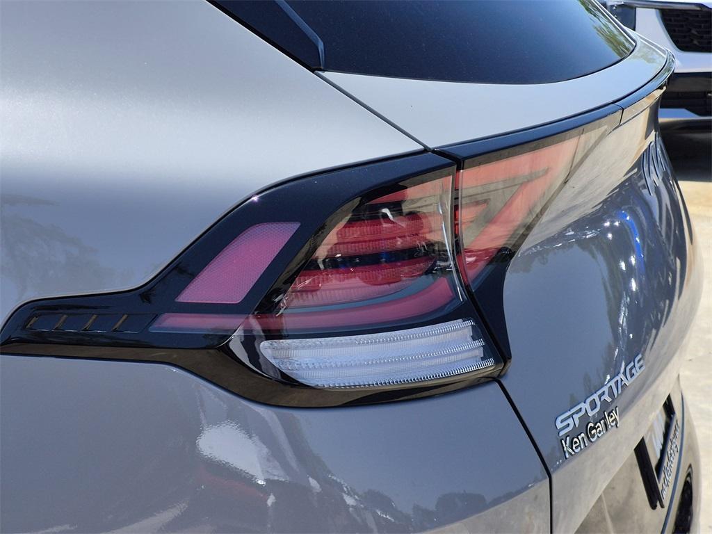 new 2025 Kia Sportage car, priced at $35,405