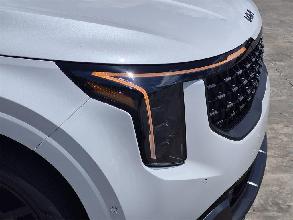 new 2025 Kia Carnival Hybrid car, priced at $50,535