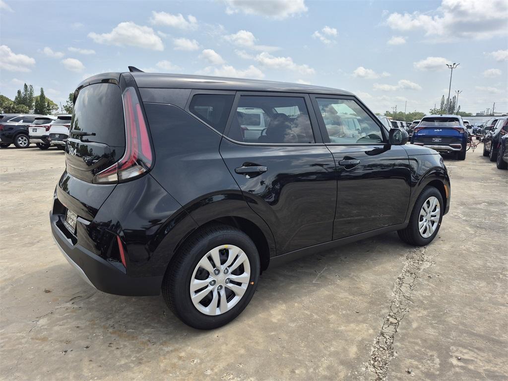 new 2025 Kia Soul car, priced at $22,105