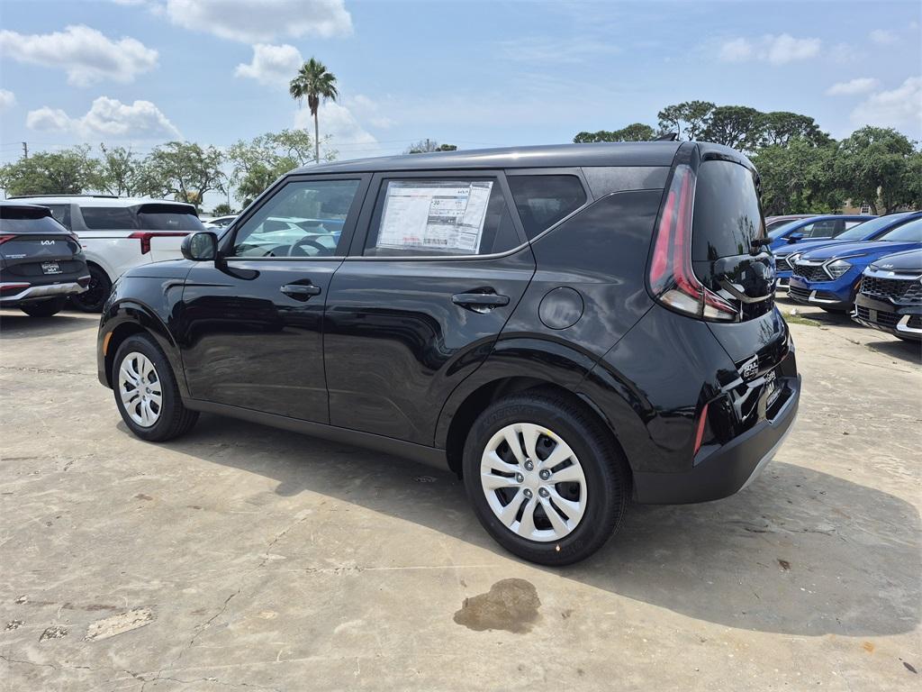 new 2025 Kia Soul car, priced at $22,105