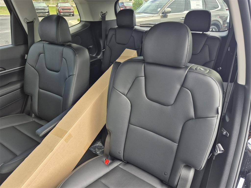 new 2025 Kia Telluride car, priced at $41,240
