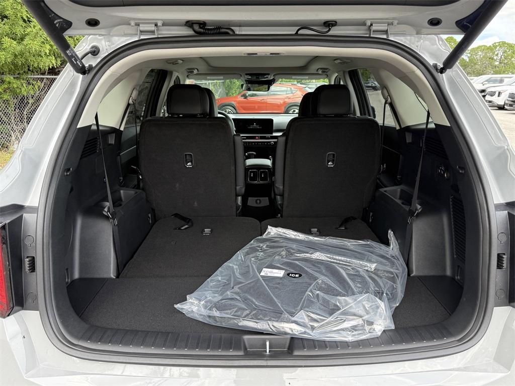 new 2026 Kia Sorento car, priced at $40,465