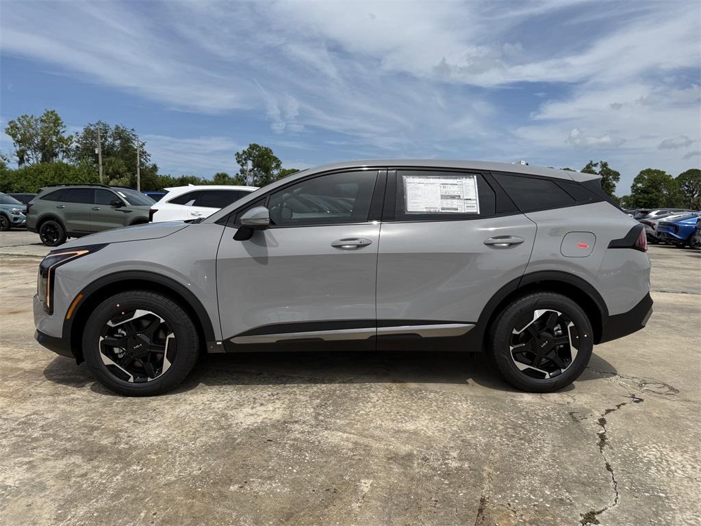 new 2026 Kia Sportage Hybrid car, priced at $33,660