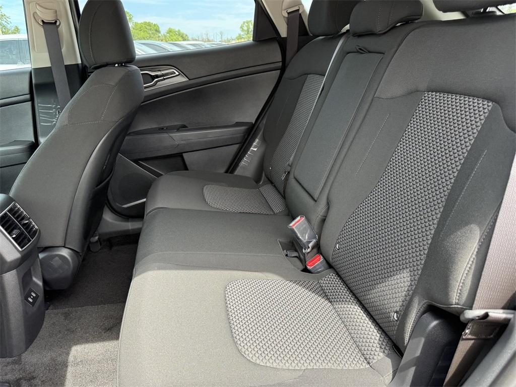 new 2026 Kia Sportage Hybrid car, priced at $33,660