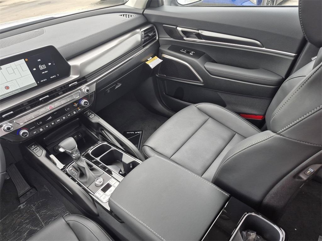 new 2025 Kia Telluride car, priced at $38,162