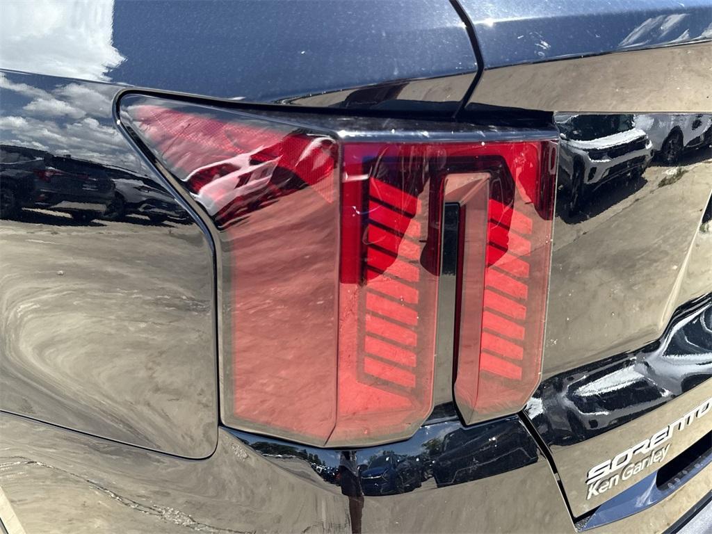 new 2025 Kia Sorento car, priced at $40,830
