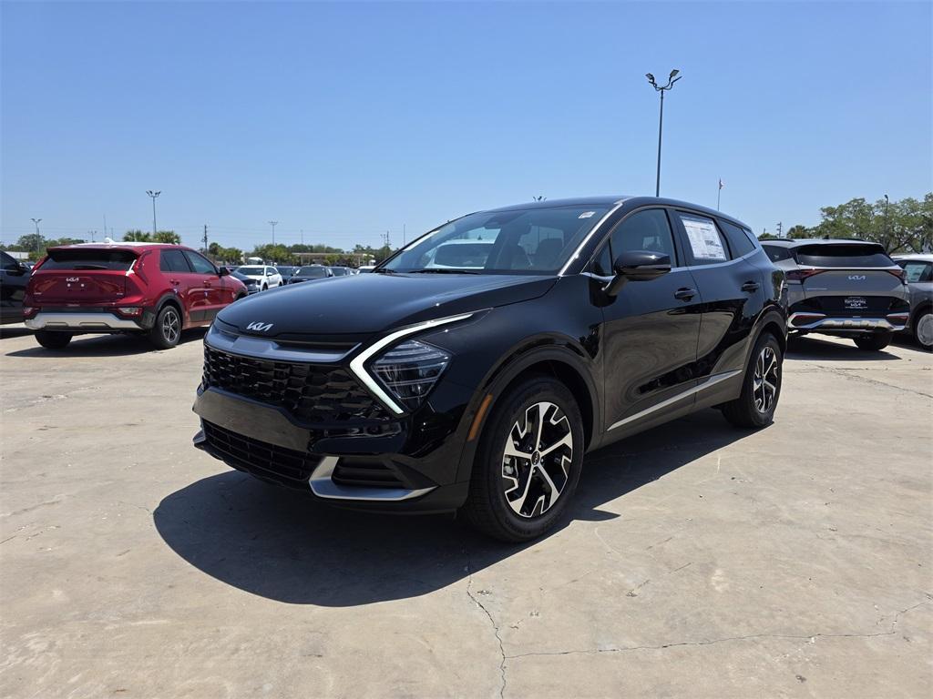 new 2025 Kia Sportage car, priced at $29,810