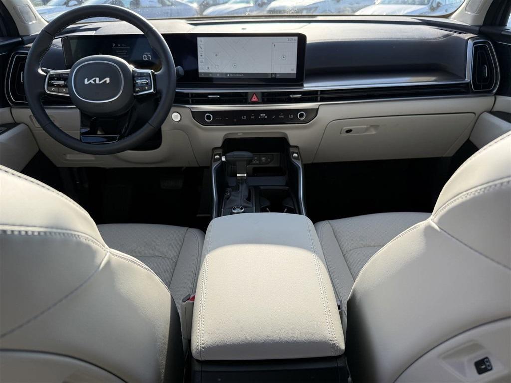 new 2025 Kia Sorento car, priced at $36,330