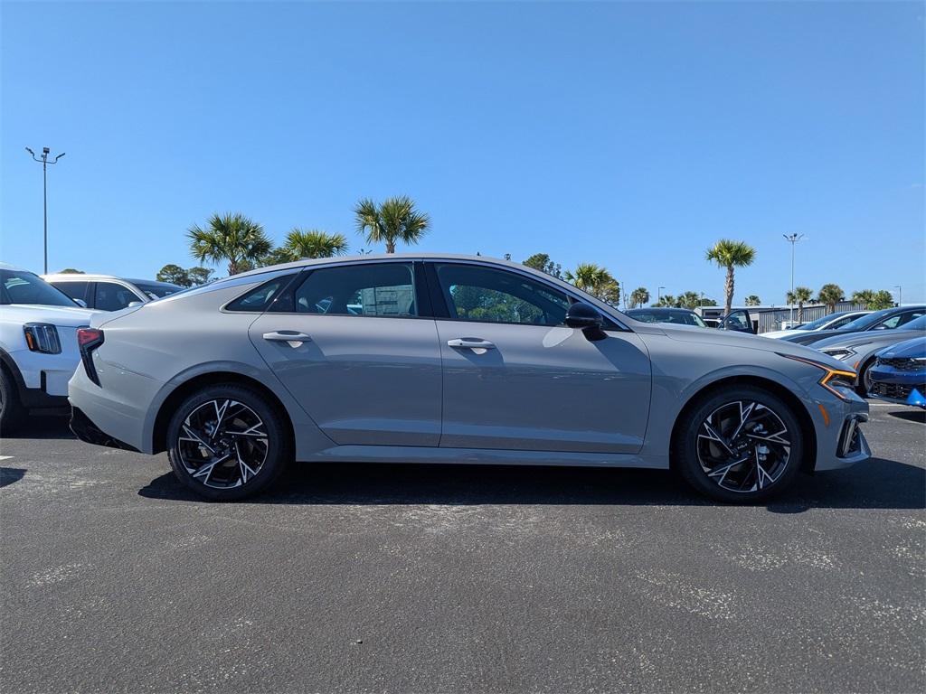 new 2025 Kia K5 car, priced at $30,745