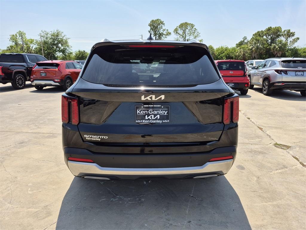 used 2024 Kia Sorento car, priced at $31,602