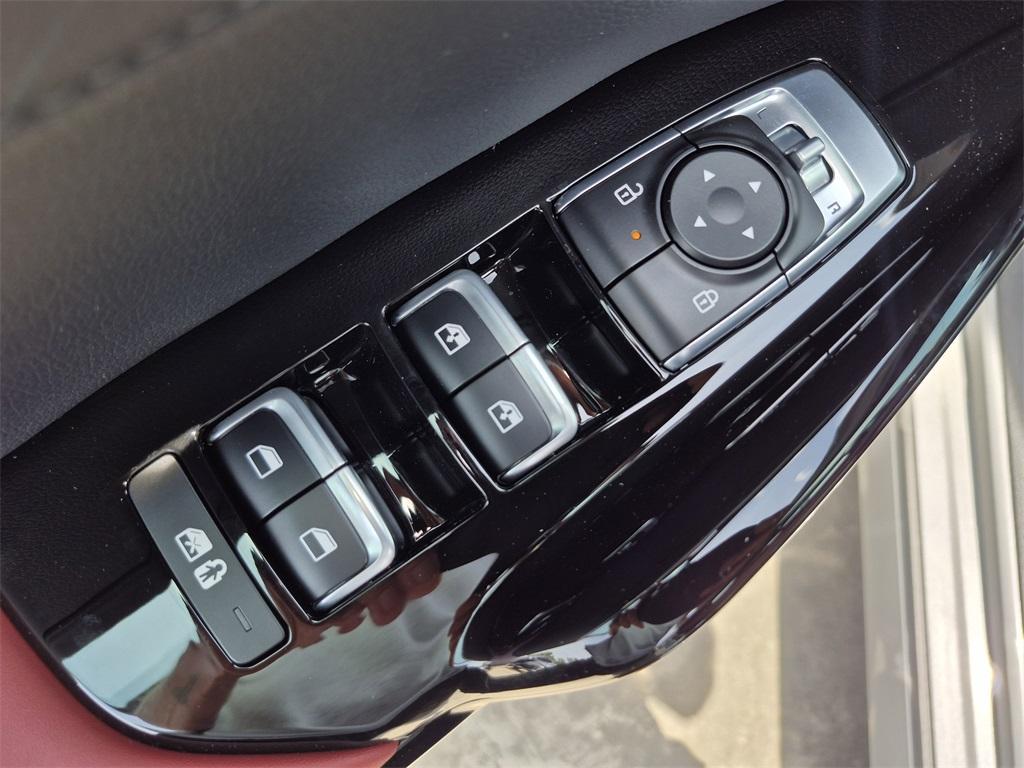 new 2025 Kia K5 car, priced at $31,340
