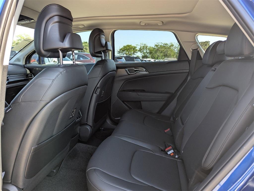new 2025 Kia Sportage car, priced at $31,060