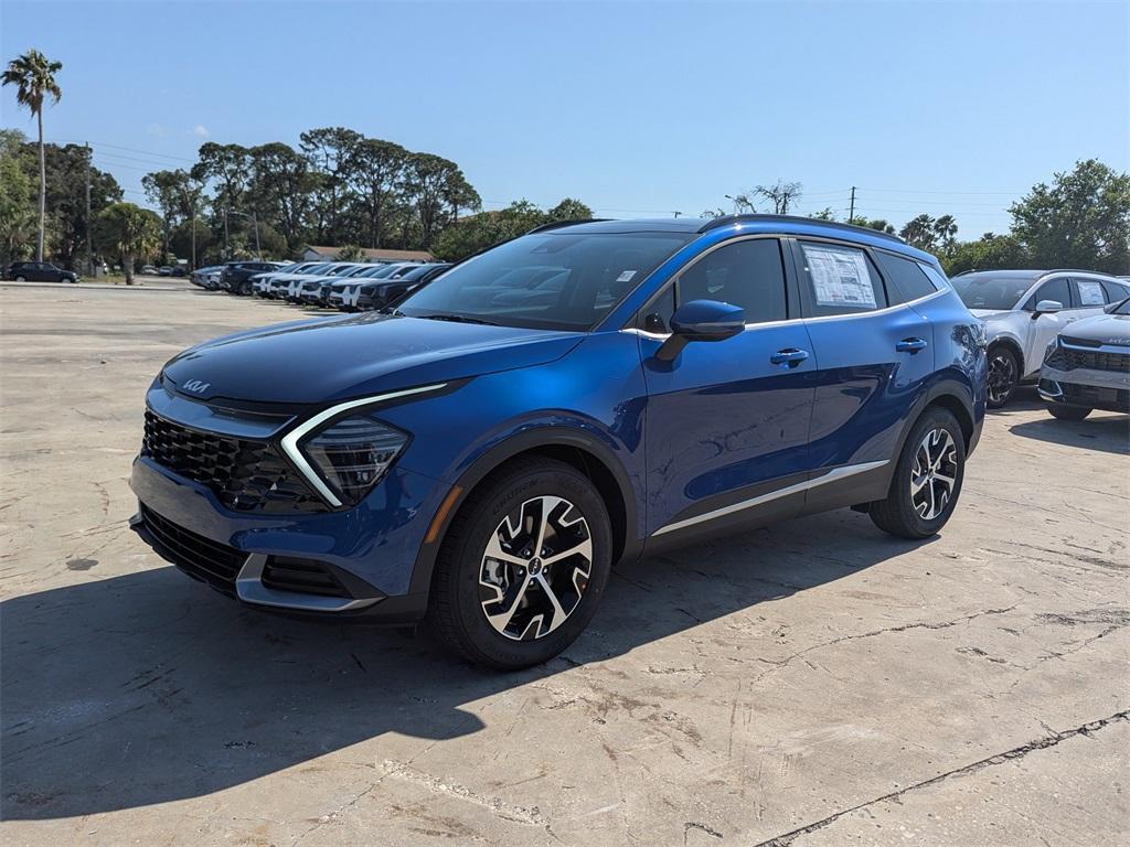 new 2025 Kia Sportage car, priced at $31,060