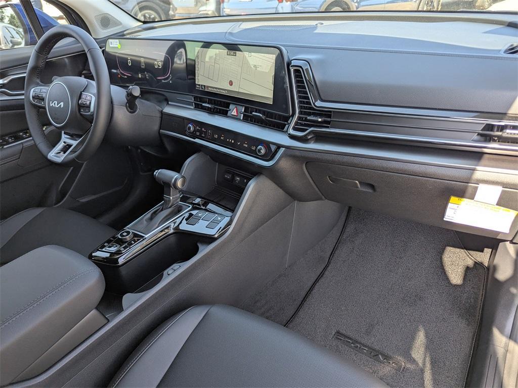 new 2025 Kia Sportage car, priced at $31,060