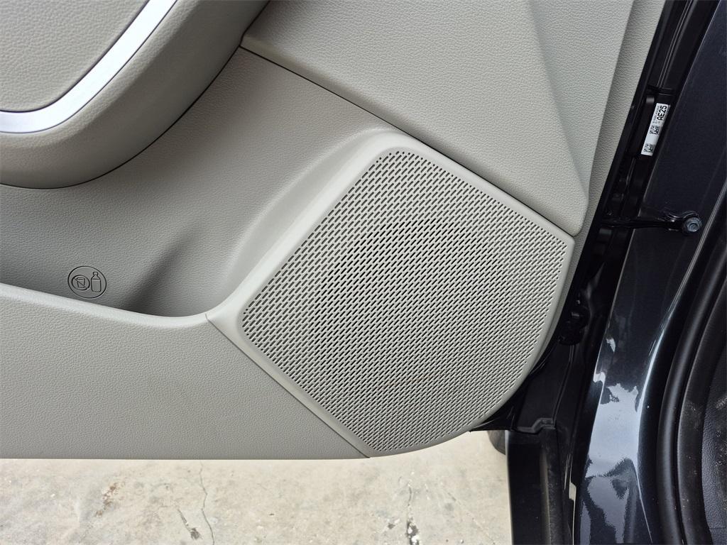 new 2025 Kia Soul car, priced at $22,260