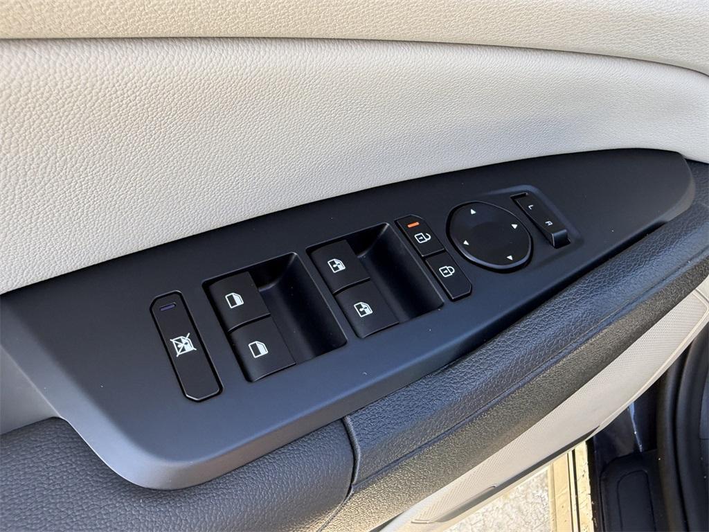 new 2026 Kia Sportage car, priced at $32,065