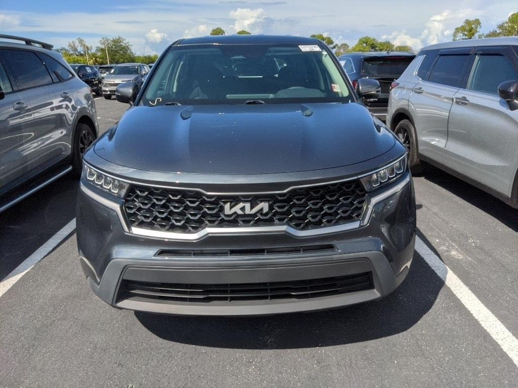 used 2023 Kia Sorento car, priced at $22,841