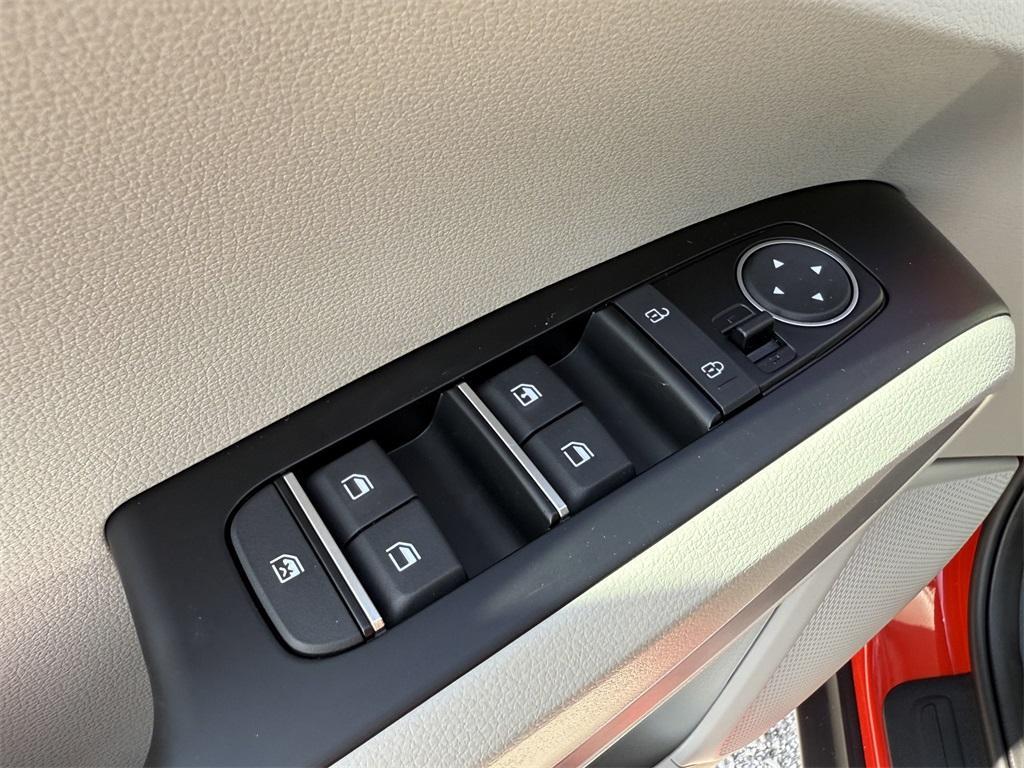 new 2025 Kia Soul car, priced at $18,733