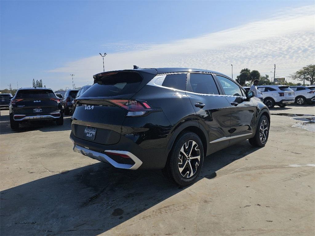 new 2025 Kia Sportage car, priced at $29,790
