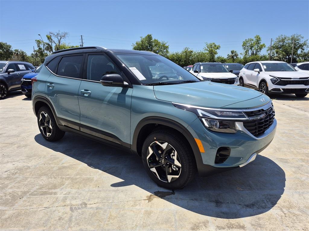 new 2025 Kia Seltos car, priced at $28,355