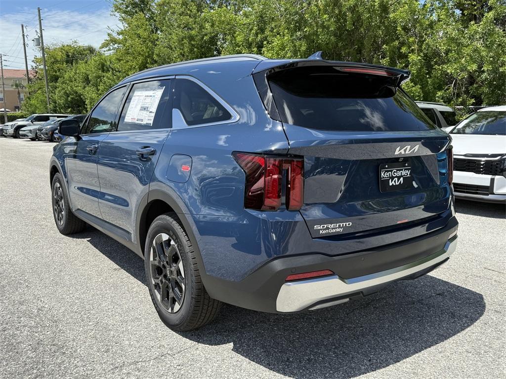 new 2025 Kia Sorento car, priced at $36,235