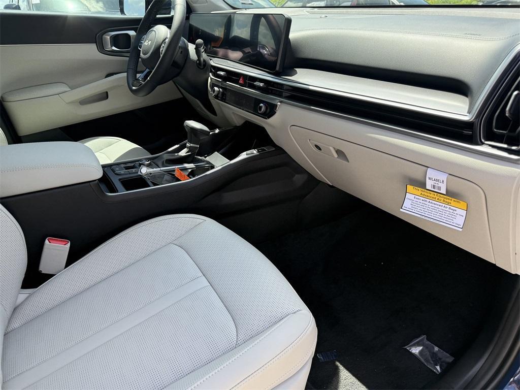 new 2025 Kia Sorento car, priced at $36,235