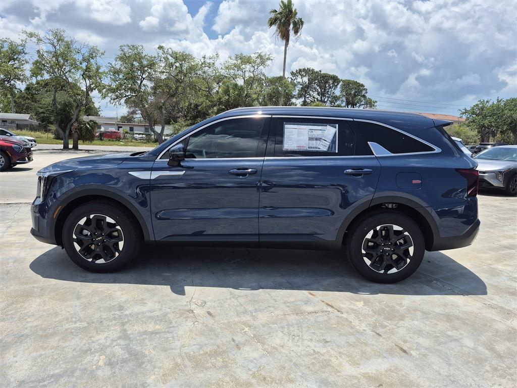 new 2025 Kia Sorento car, priced at $36,825