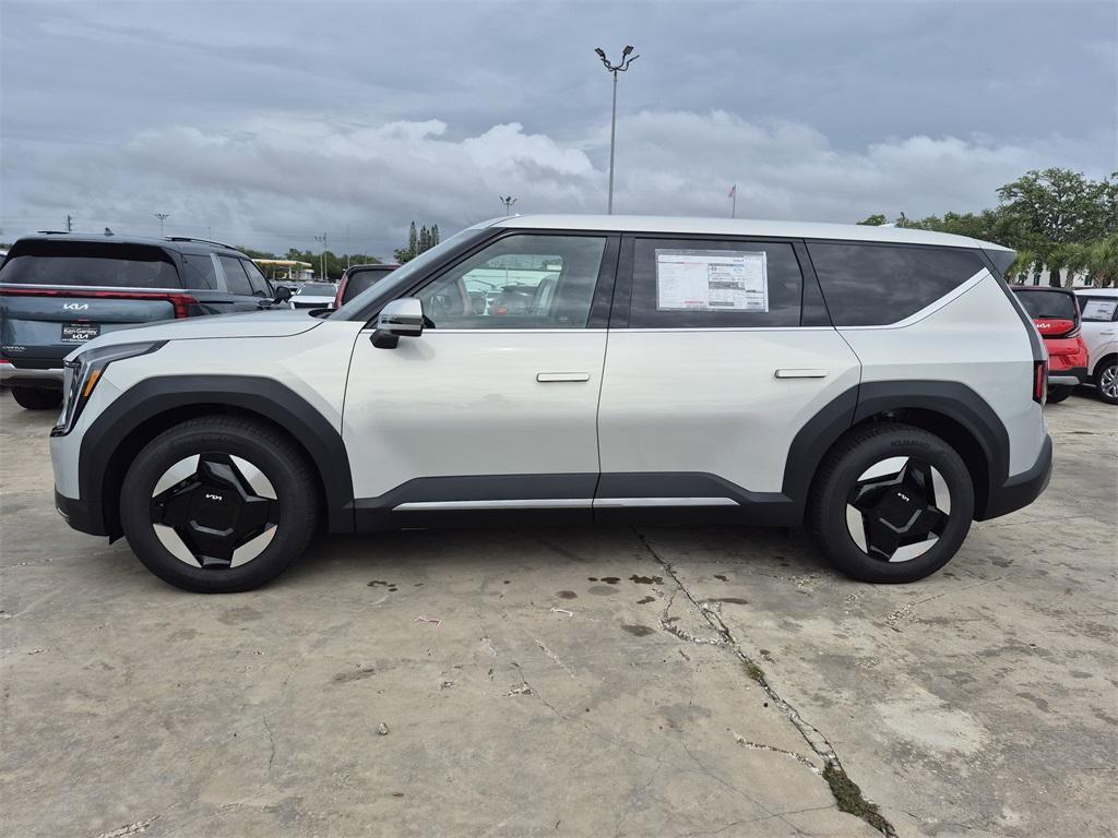new 2026 Kia EV9 car, priced at $59,760