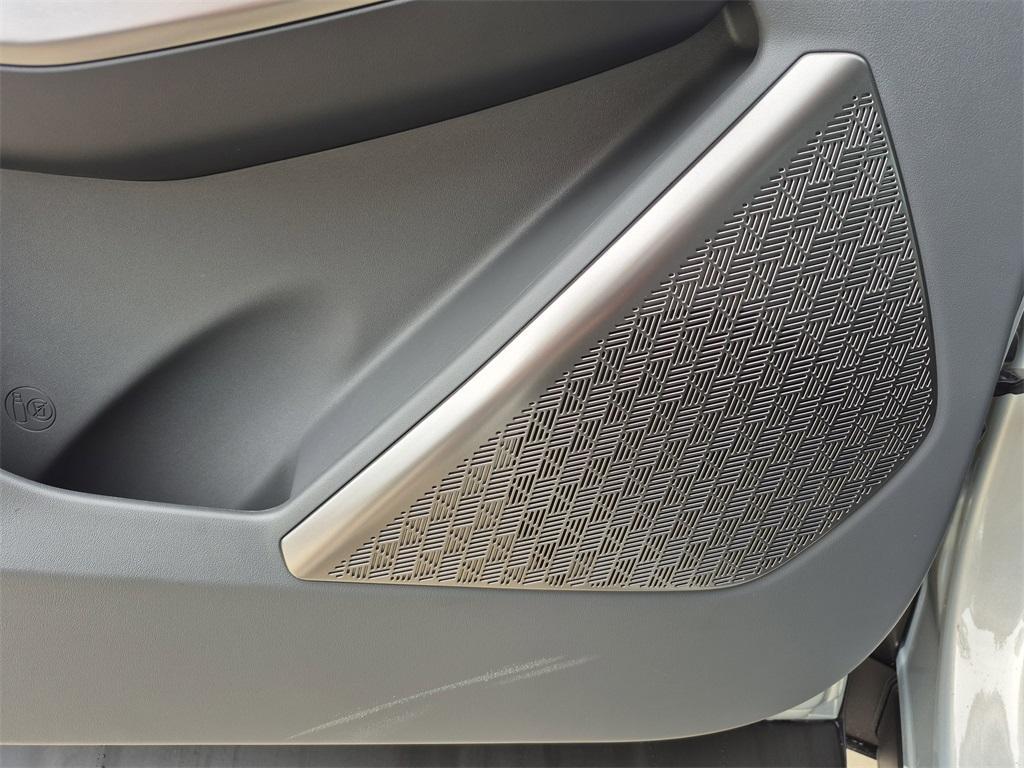 new 2026 Kia EV9 car, priced at $59,760