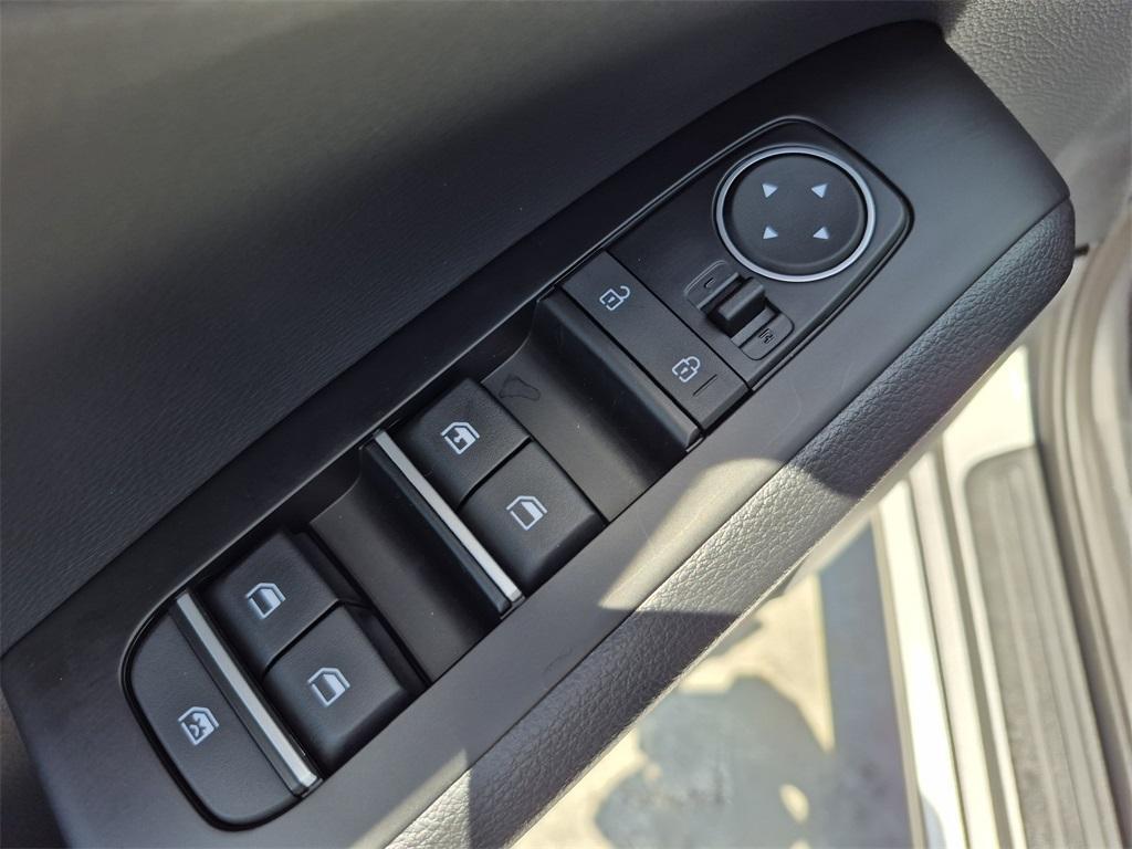 new 2025 Kia Soul car, priced at $25,470