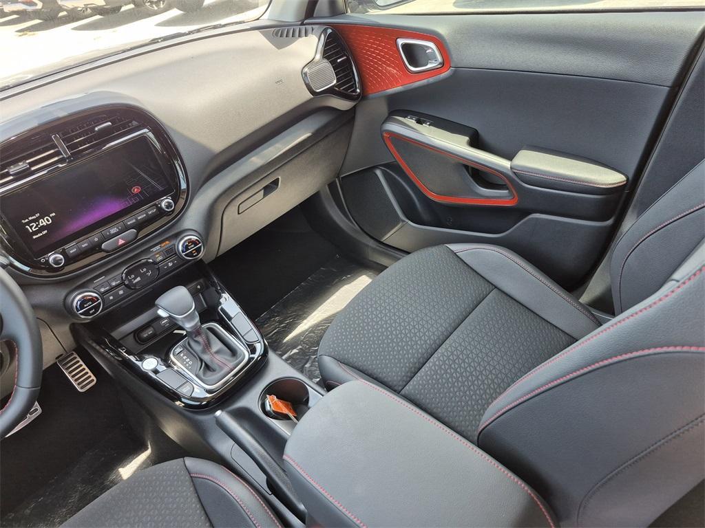 new 2025 Kia Soul car, priced at $25,470