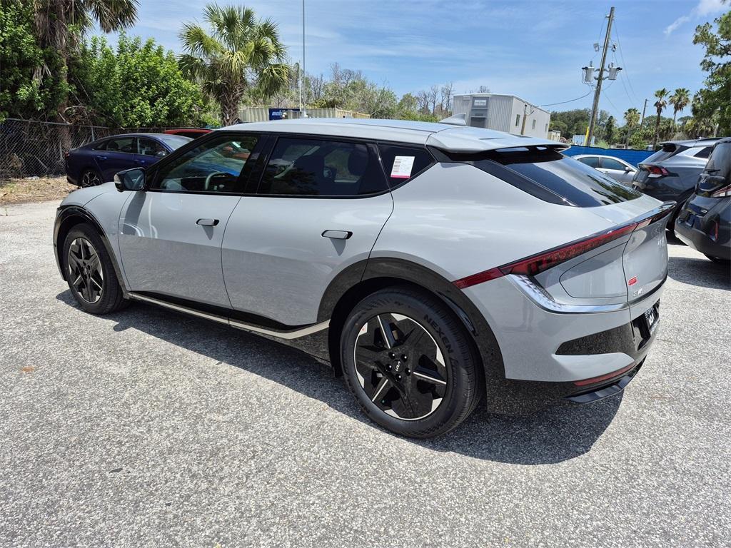 new 2025 Kia EV6 car, priced at $49,340