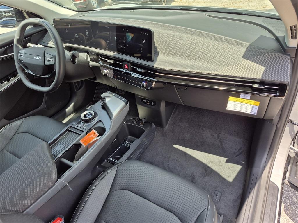 new 2025 Kia EV6 car, priced at $49,340