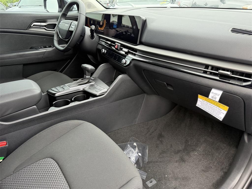 new 2026 Kia Sportage car, priced at $30,135