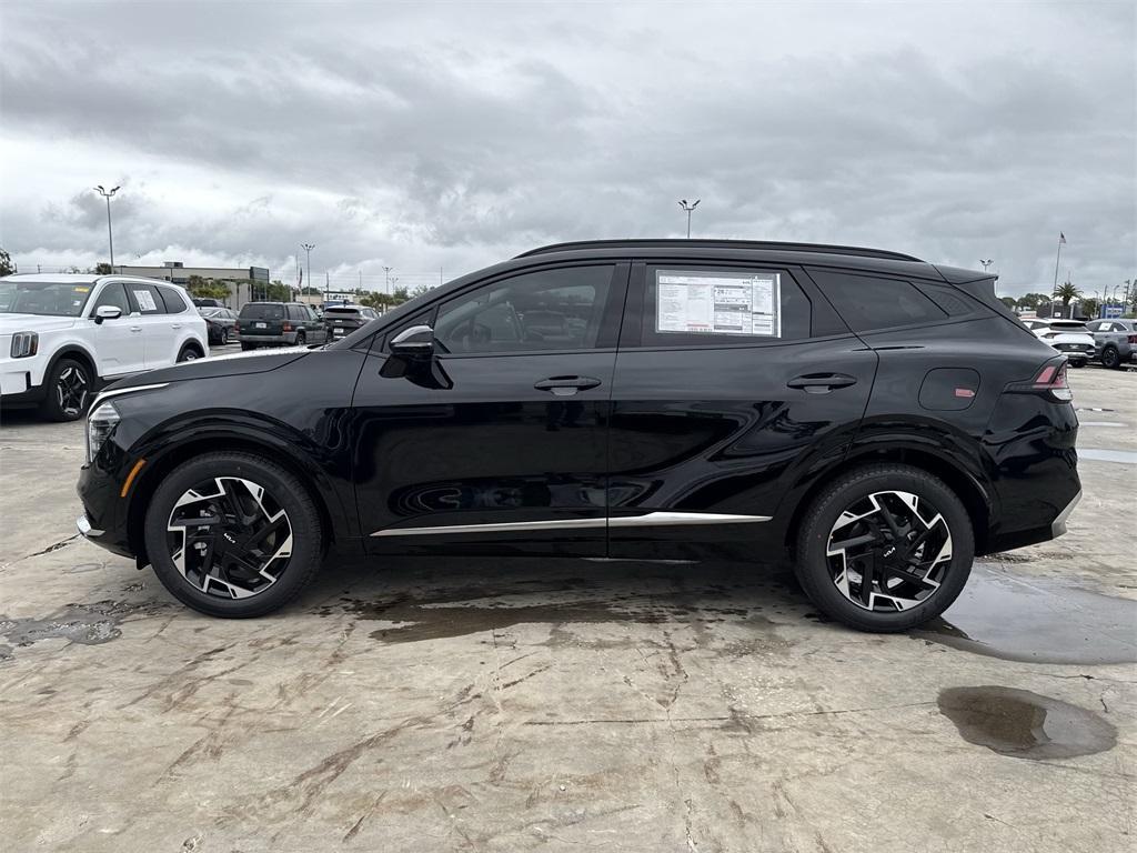 new 2025 Kia Sportage car, priced at $34,560