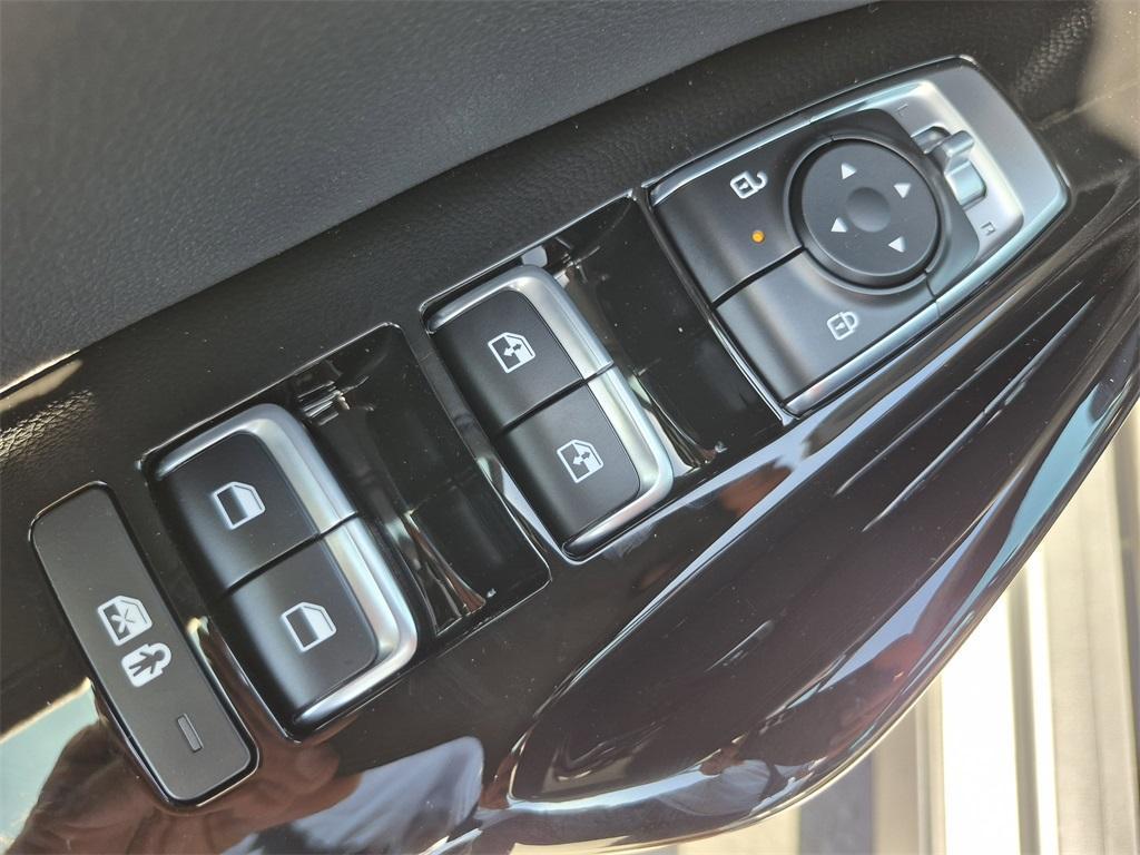 new 2025 Kia K5 car, priced at $31,245