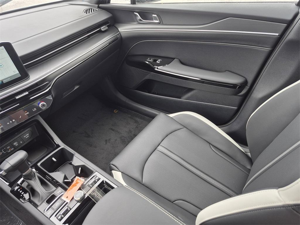 new 2025 Kia K5 car, priced at $26,520