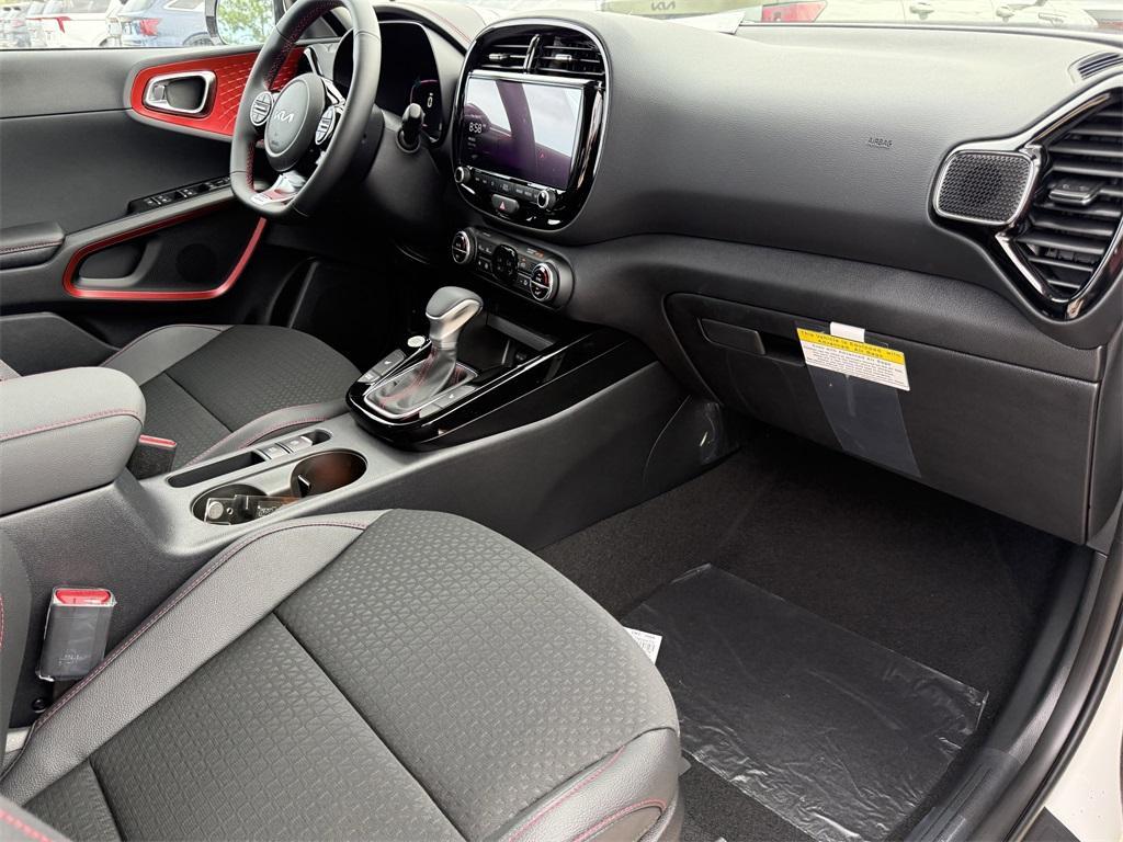 new 2025 Kia Soul car, priced at $27,970
