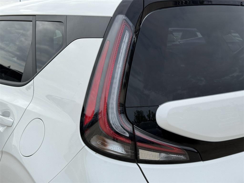 new 2025 Kia Soul car, priced at $27,970