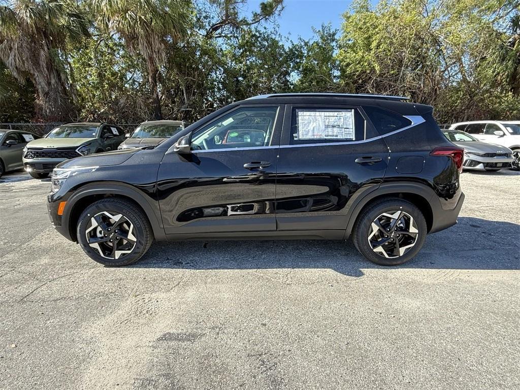 new 2025 Kia Seltos car, priced at $28,850