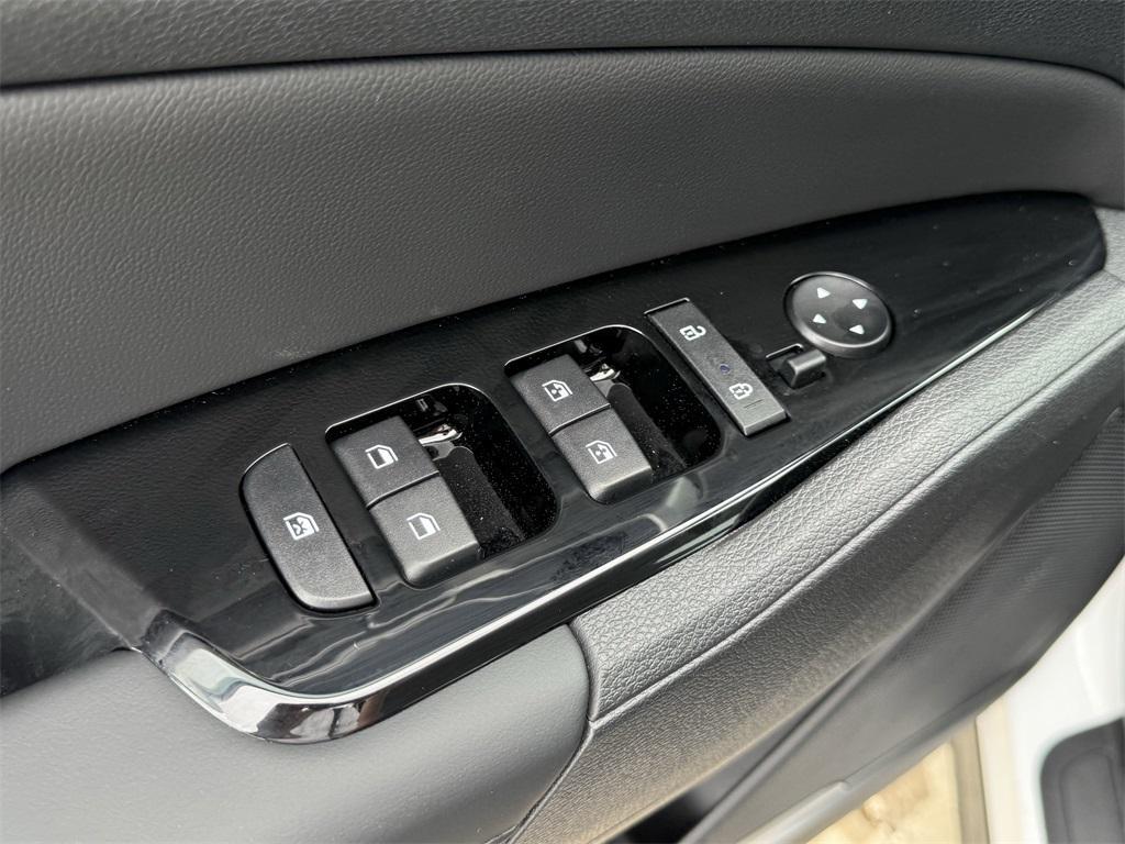 new 2025 Kia Sportage car, priced at $31,455