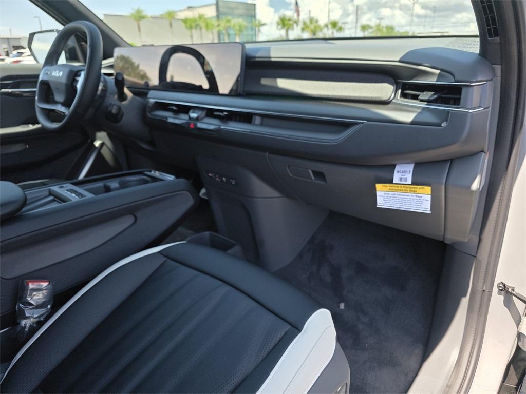 new 2026 Kia EV9 car, priced at $71,320
