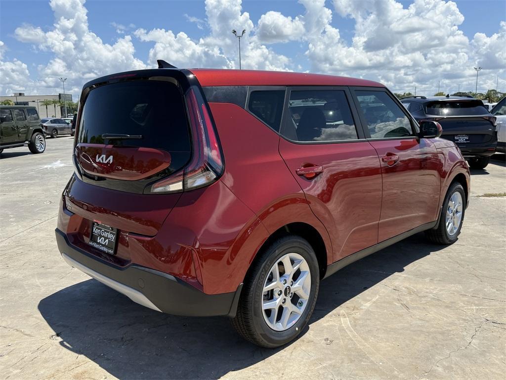 new 2025 Kia Soul car, priced at $21,682