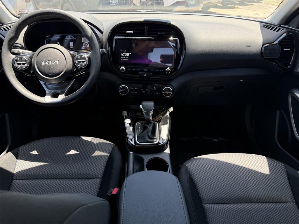 new 2025 Kia Soul car, priced at $21,682